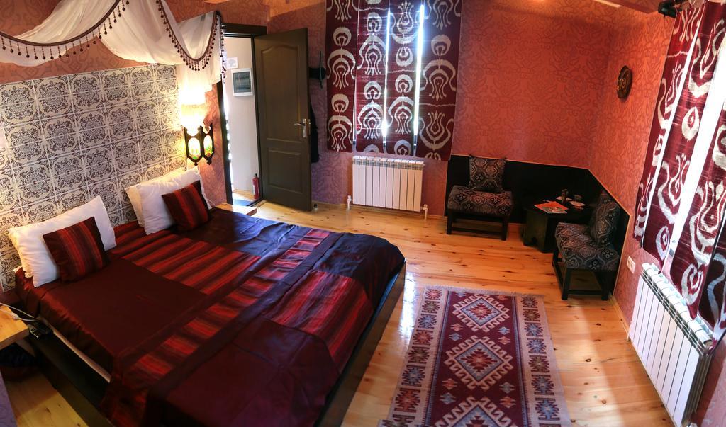 Boutigue Hotel Nebesa Chimgan ภายนอก รูปภาพ