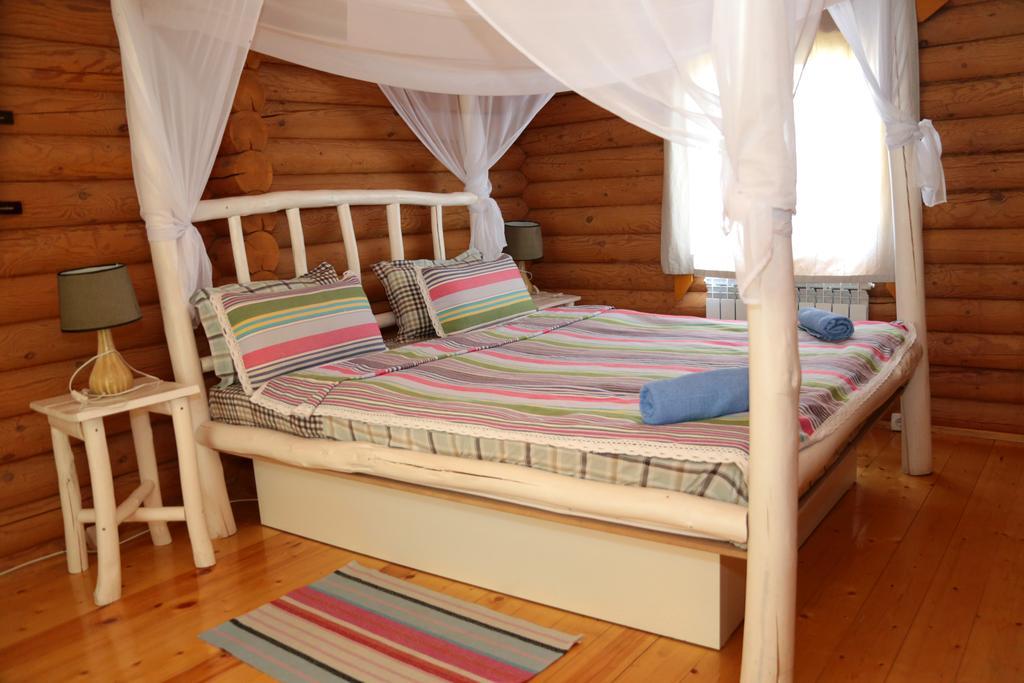 Boutigue Hotel Nebesa Chimgan ภายนอก รูปภาพ